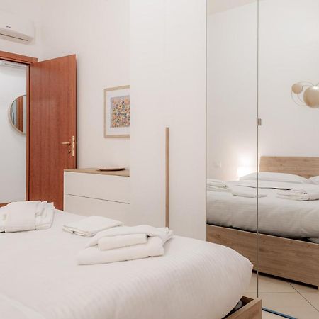 Bnbutler - Pellegrino Rossi, 42 - Ampio E Comodo Per 5 Milano Ngoại thất bức ảnh